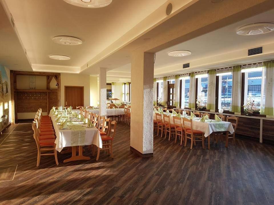 Hotel Fasold Sulzfeld  Eksteriør billede